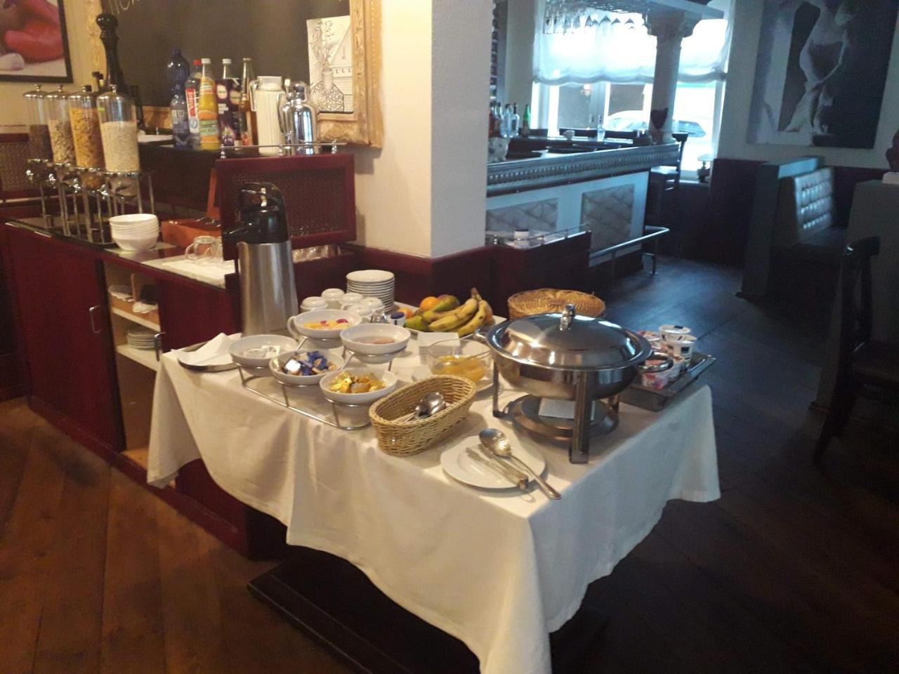 City Hotel Шопфхайм Екстериор снимка